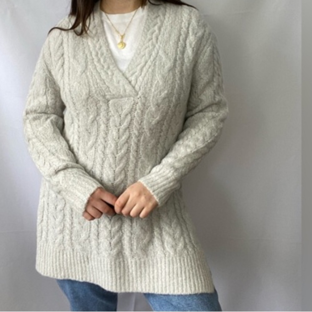Cloth by RD Sweater